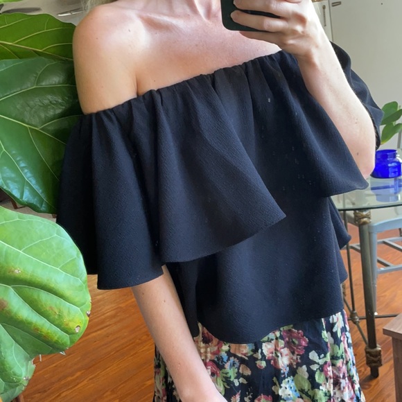Rachel Roy off the shoulder blouse - Picture 2 of 4